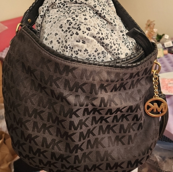 MICHAEL Michael Kors Handbags - Mk Purse